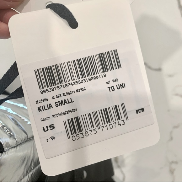 🌚 MONCLER Small Kilia Puffer Crossbody Bag Metallic Silver Foil - Picture 12 of 14